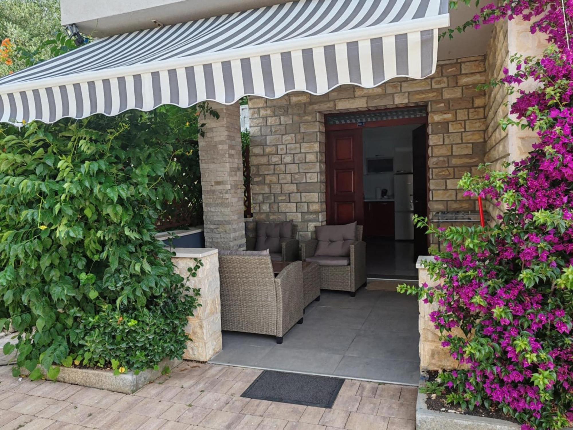 Apartments Bosana XIV بيوغْغاد نا موغو المظهر الخارجي الصورة
